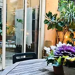 Appartamento D-cube In Monti Roma